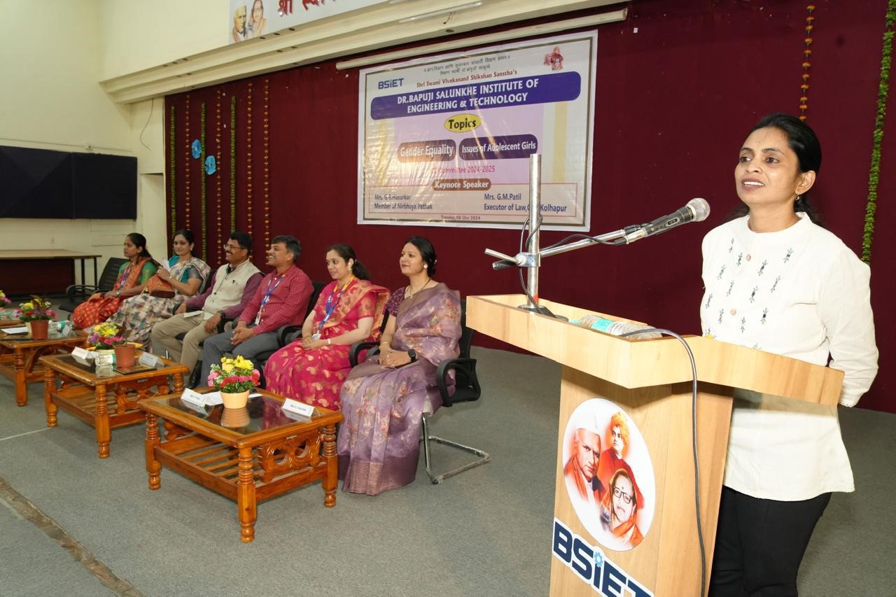 किशोरवयीन मुलींच्या समस्या किशोरवयीन मुलींच्या समस्या